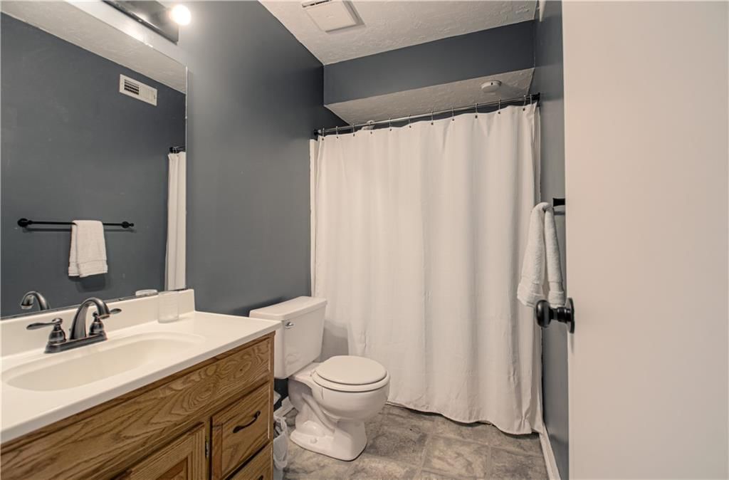5916 Albervan Street — photo 26