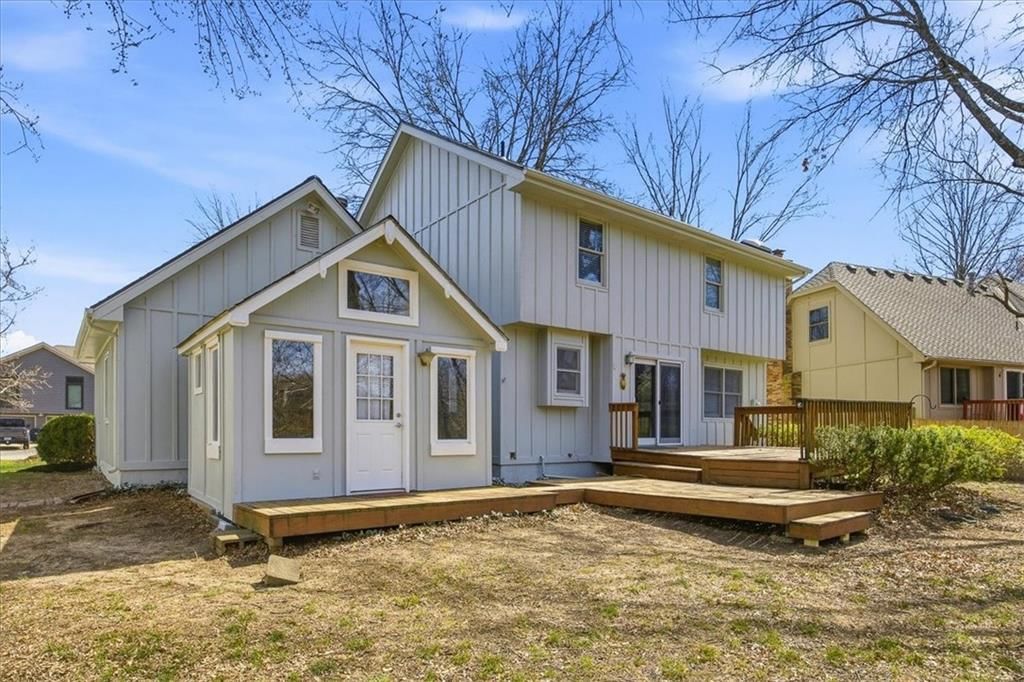 1104 SE 7th Street — photo 30