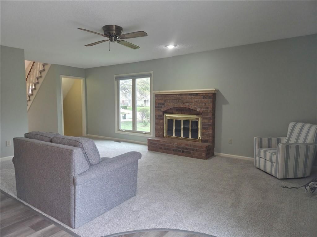 10801 W 116th Terrace — photo 3