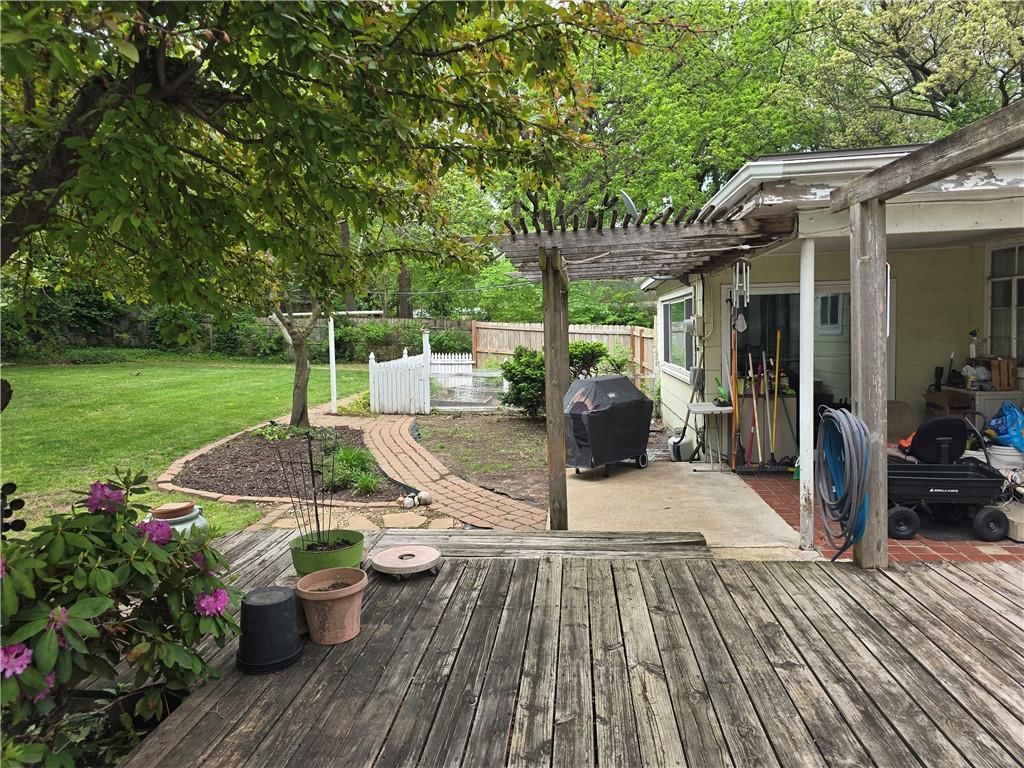 10720 W 62nd Street — photo 2