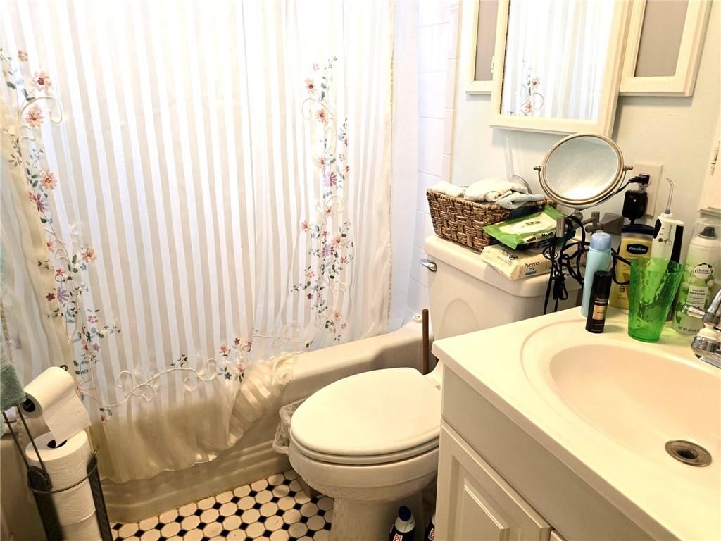 10720 W 62nd Street — photo 14