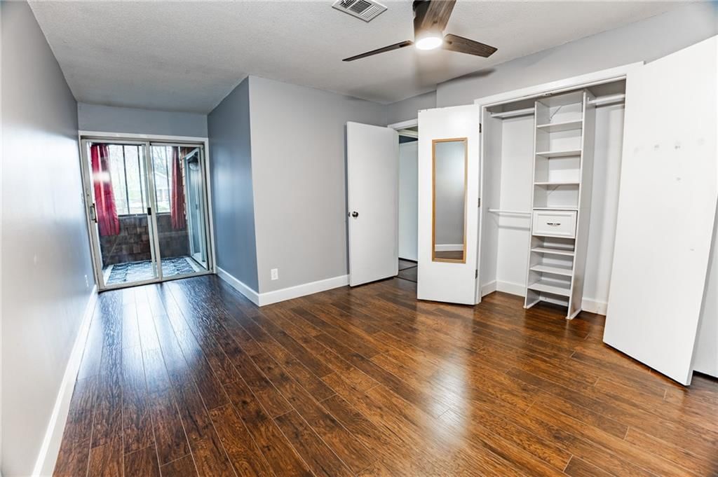 4518 Holly Street — photo 10