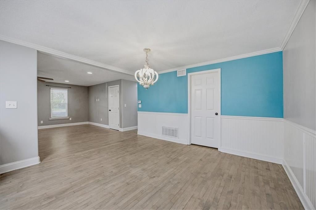 21877 Nall Road — photo 8