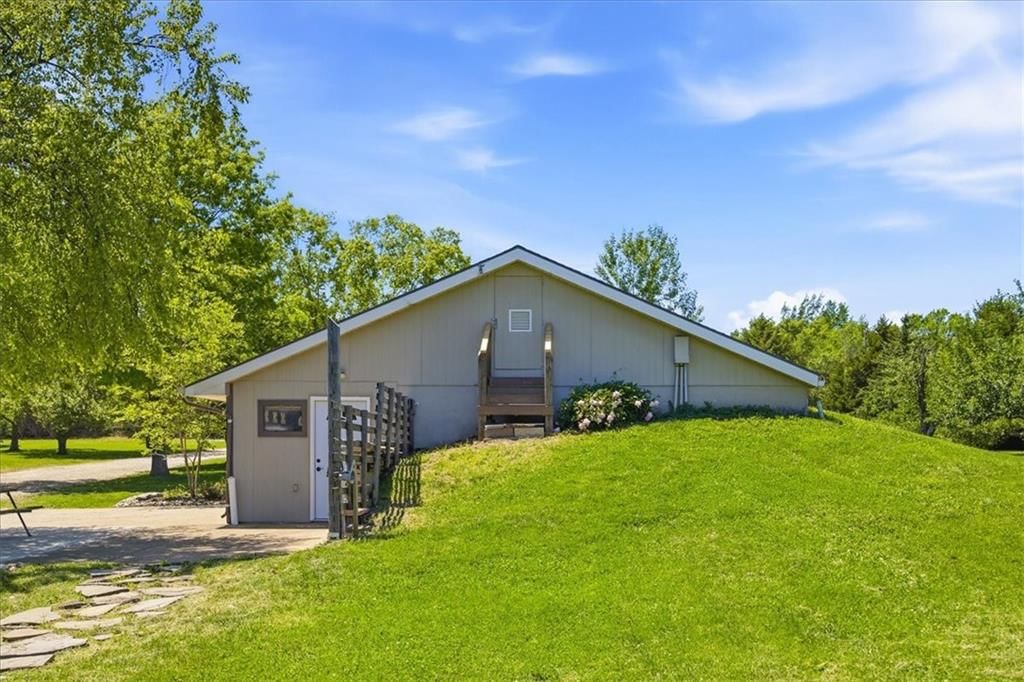 21877 Nall Road — photo 26