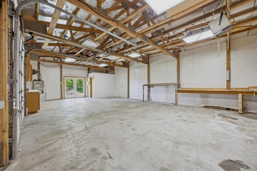 21877 Nall Road — photo 30