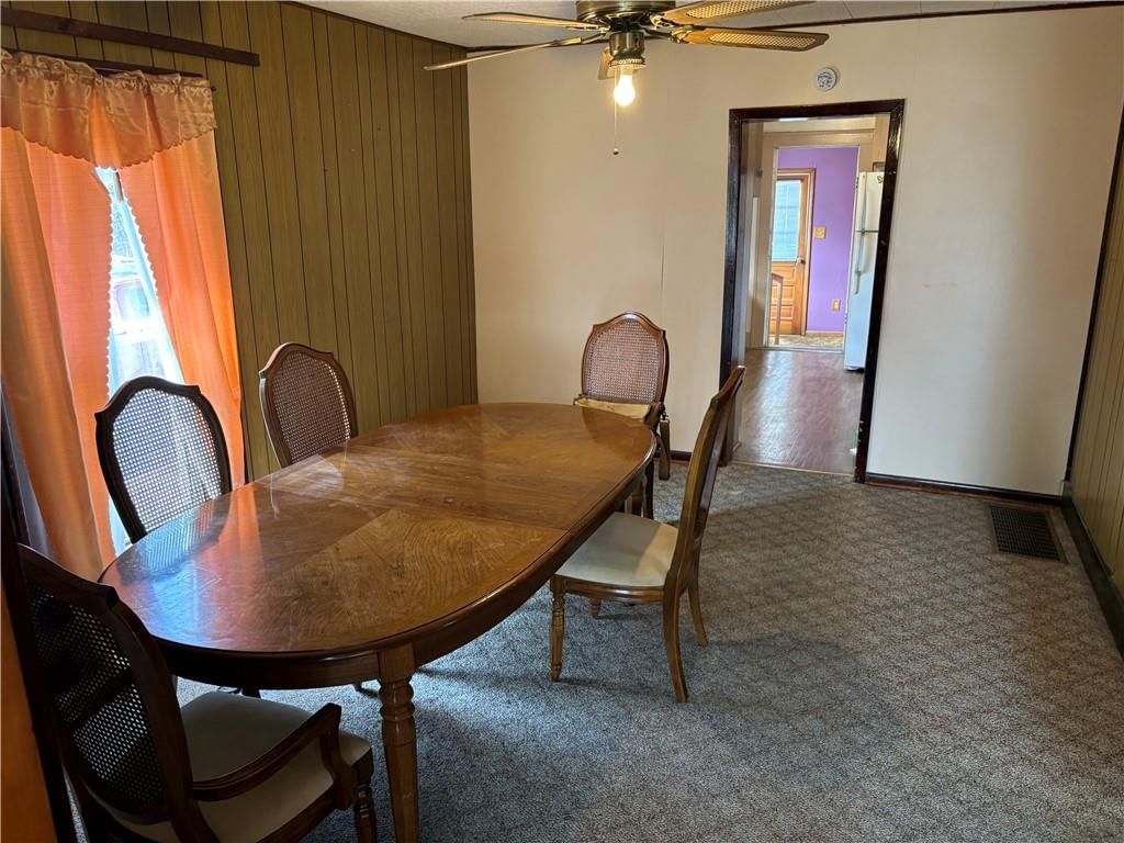 112 S Locust Street — photo 3
