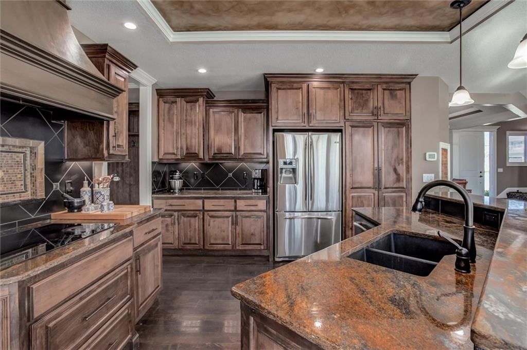 8005 Belford Street — photo 11