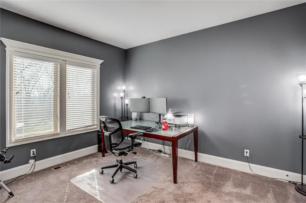 8005 Belford Street — photo 30