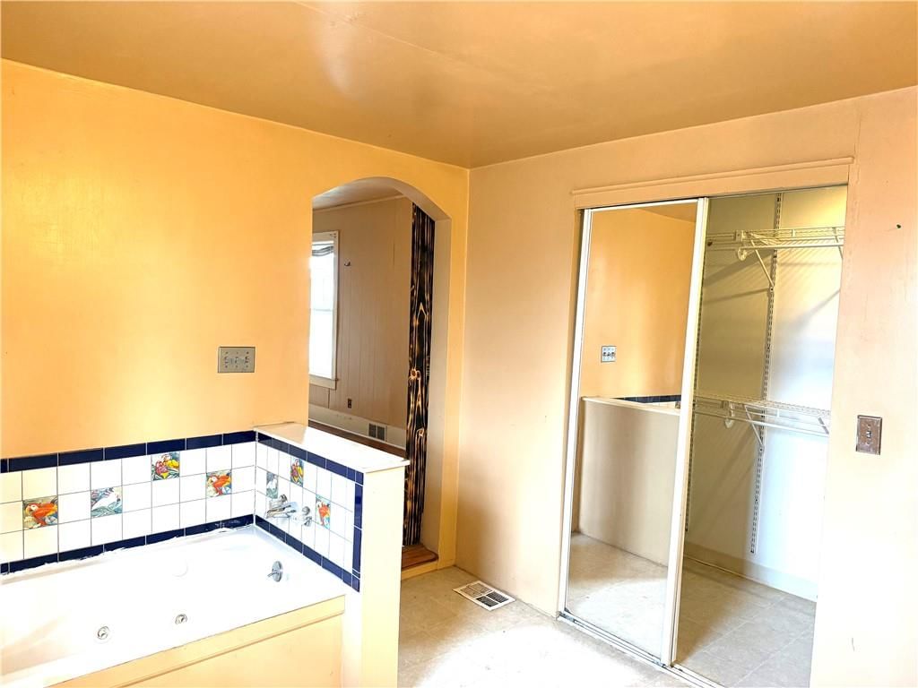 224 Walnut Street — photo 14