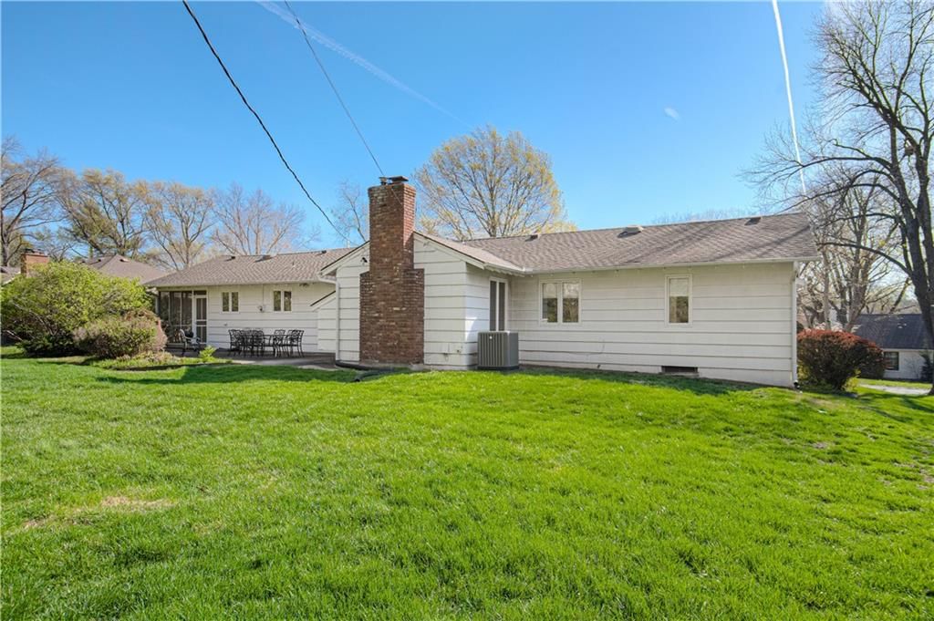 8120 Sagamore Road — photo 3