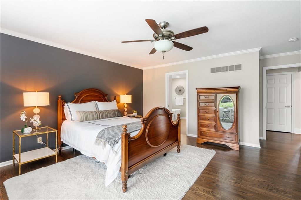 5004 W 128th Street — photo 13