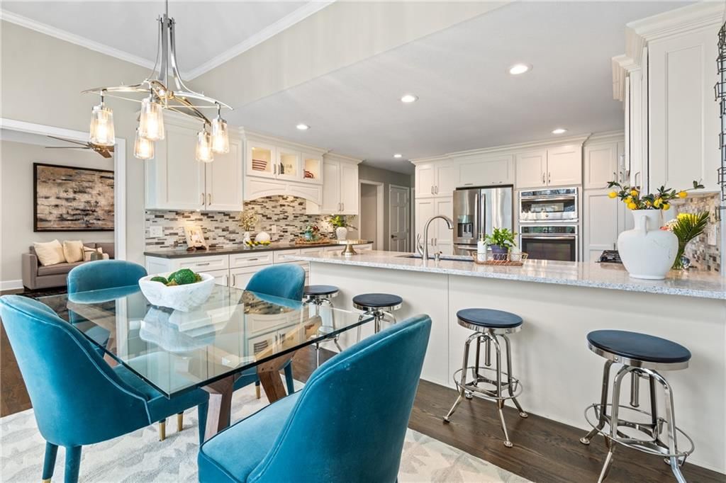 5004 W 128th Street — photo 33