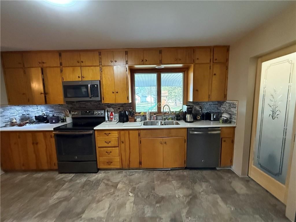 110 Osage Avenue — photo 12