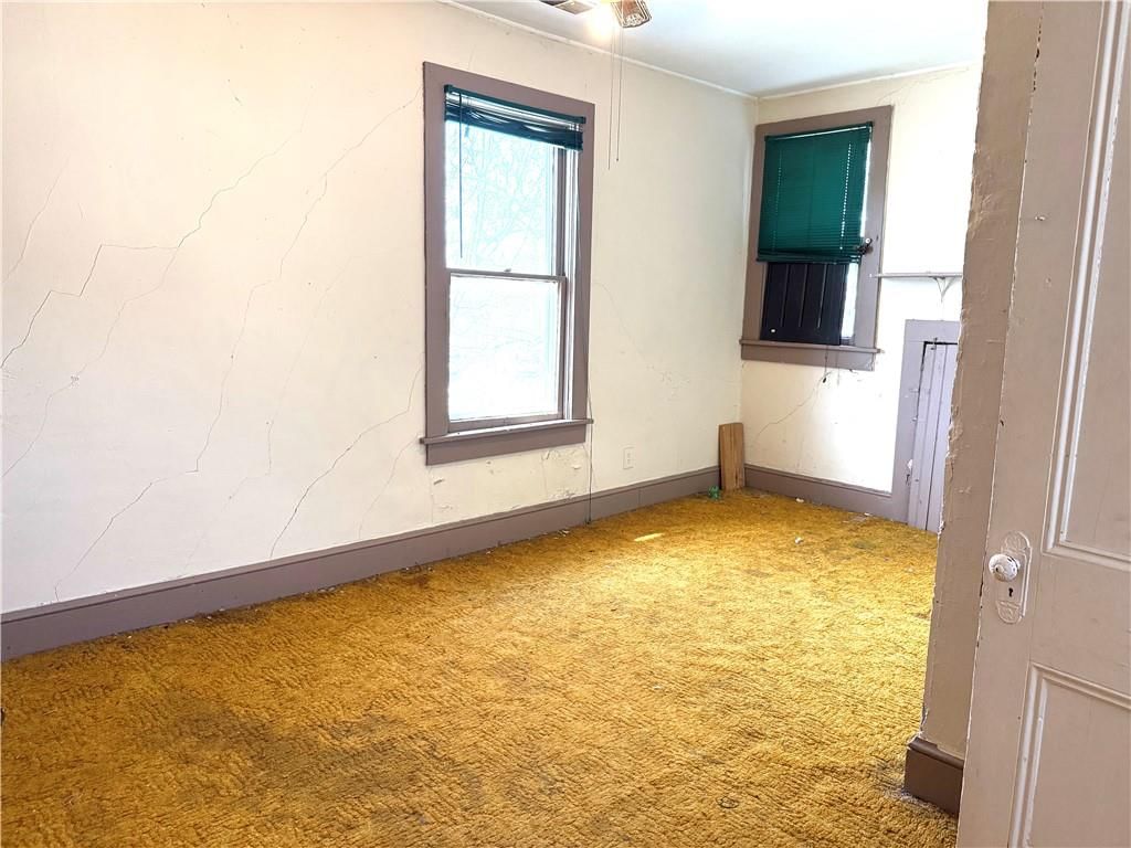 400 E North Main Street — photo 10
