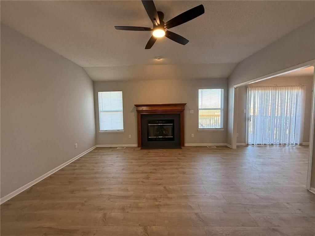 14914 E 48th Terrace — photo 2