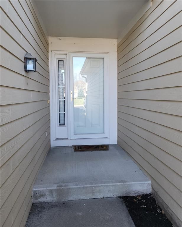 8954 Boehm Drive — photo 3