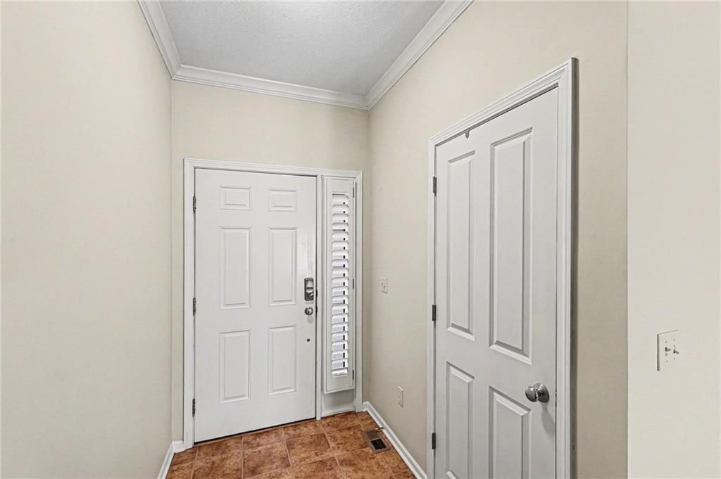 8954 Boehm Drive — photo 4