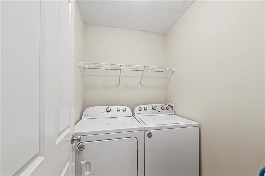 8954 Boehm Drive — photo 11
