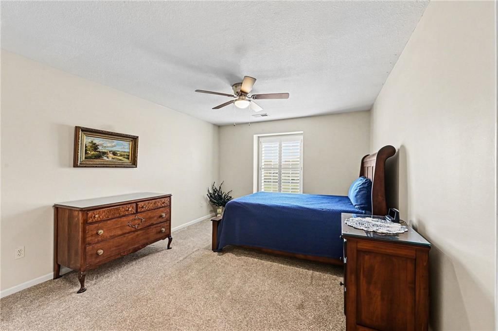 8954 Boehm Drive — photo 15