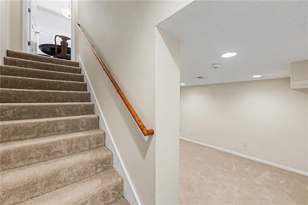 8954 Boehm Drive — photo 19