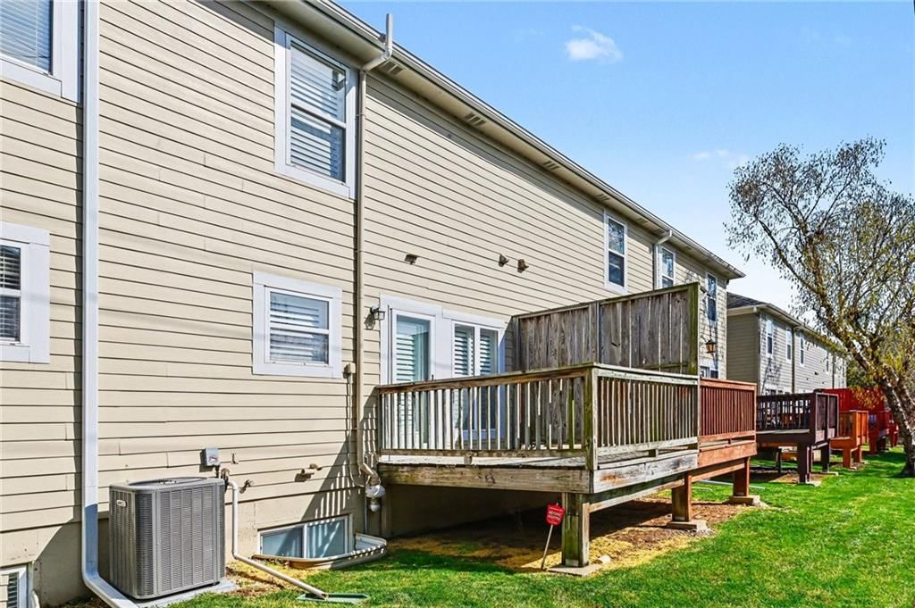 8954 Boehm Drive — photo 25