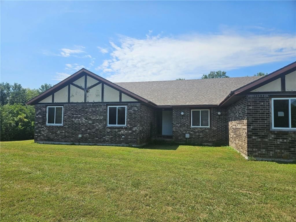 Photo 15 of 62 - 25410 High Drive, Excelsior Springs, MO 64024