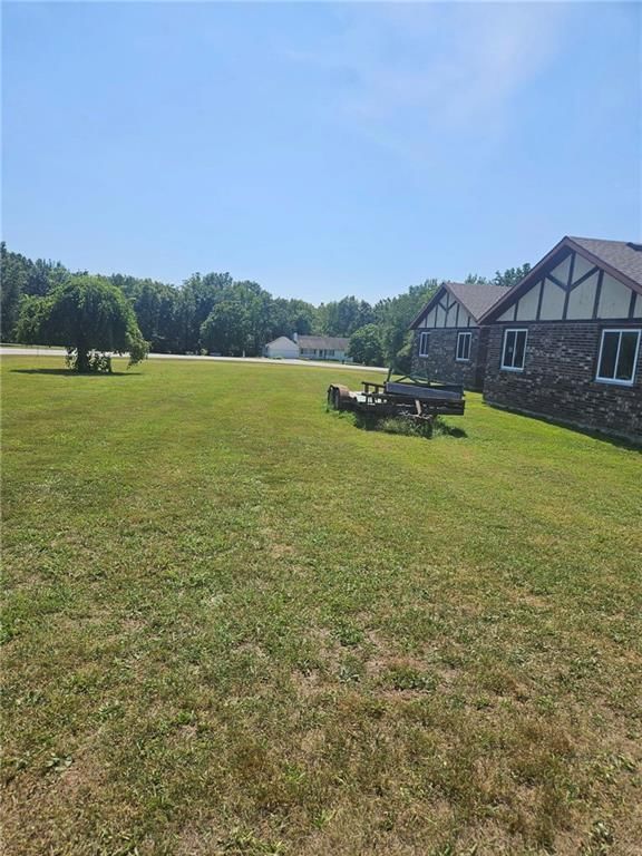 Photo 17 of 62 - 25410 High Drive, Excelsior Springs, MO 64024