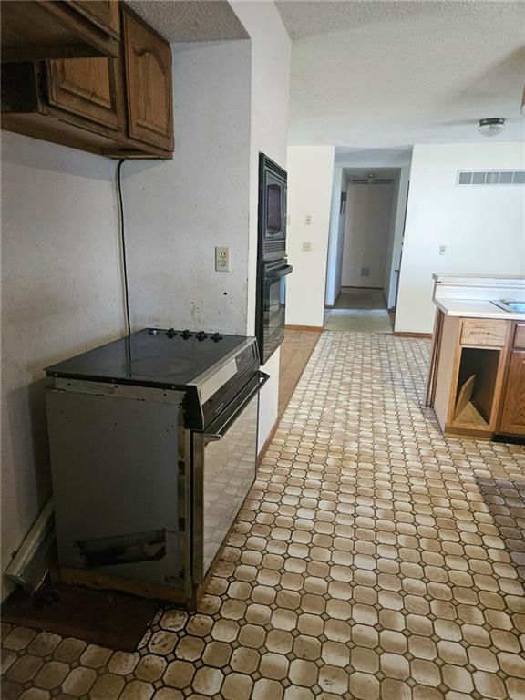 Photo 24 of 62, 25410 High Drive, Excelsior Springs, MO 64024