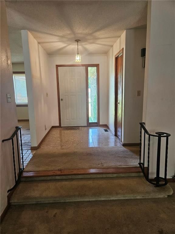 Photo 30 of 62 - 25410 High Drive, Excelsior Springs, MO 64024