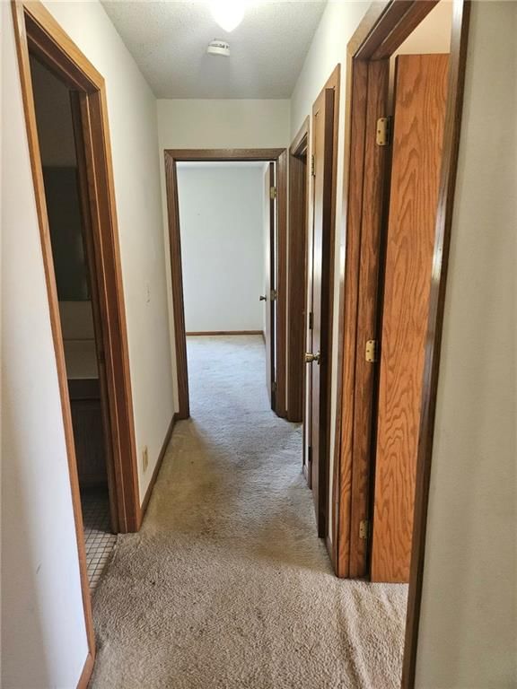 Photo 33 of 62 - 25410 High Drive, Excelsior Springs, MO 64024