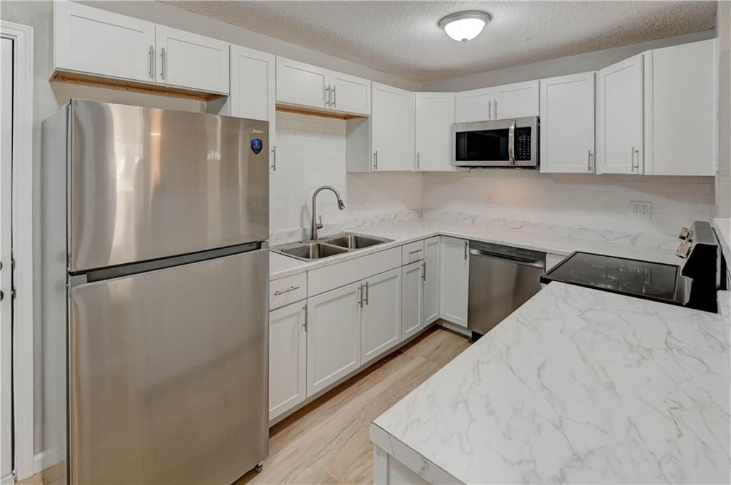 3013 Mason Avenue — photo 8