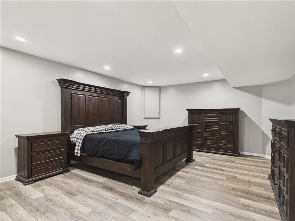 8135 Acuff Lane — photo 36