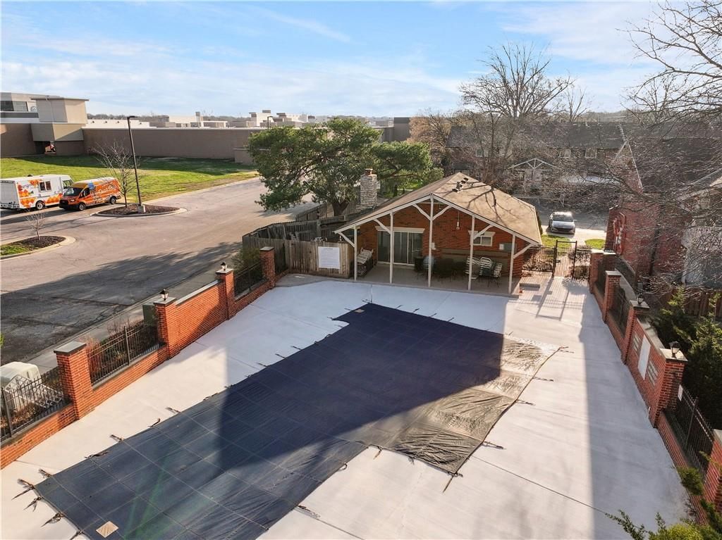 9551 Outlook Drive — photo 39