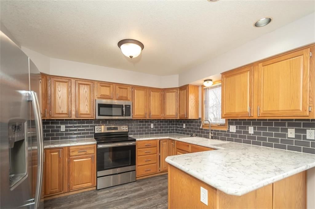 1729 Whitmore Court — photo 12