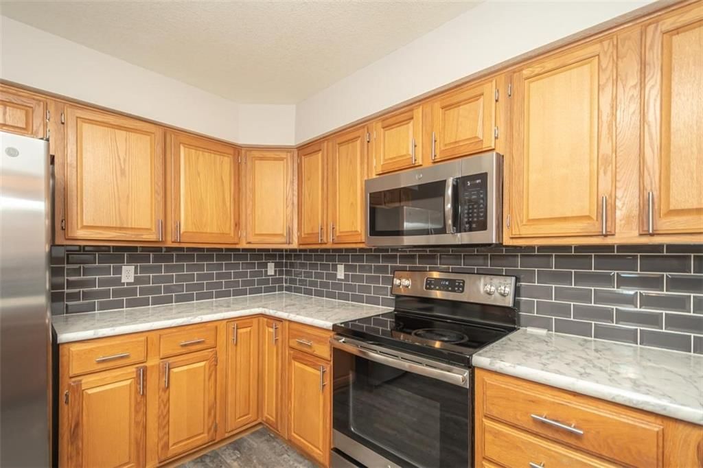 1729 Whitmore Court — photo 14