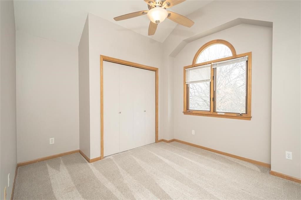 1729 Whitmore Court — photo 25