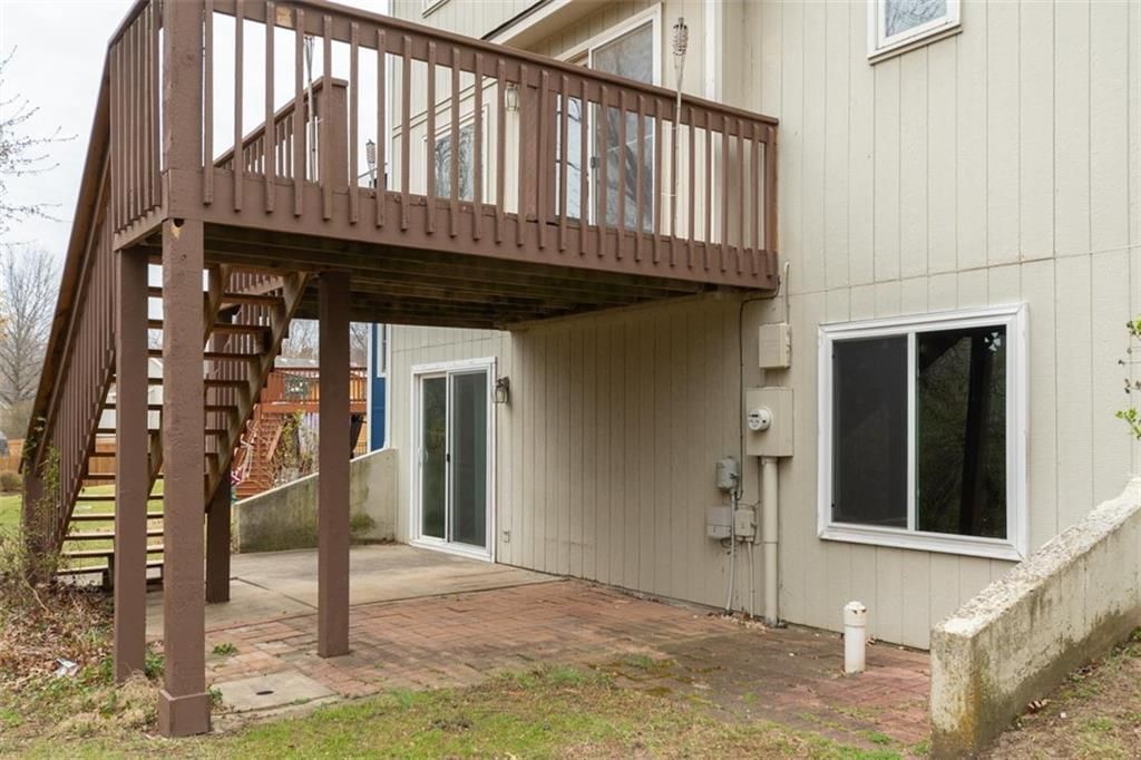 1729 Whitmore Court — photo 39