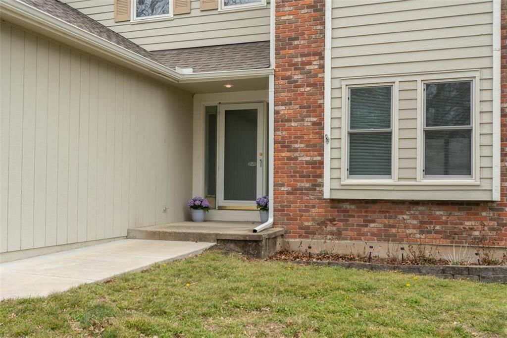 1729 Whitmore Court — photo 42