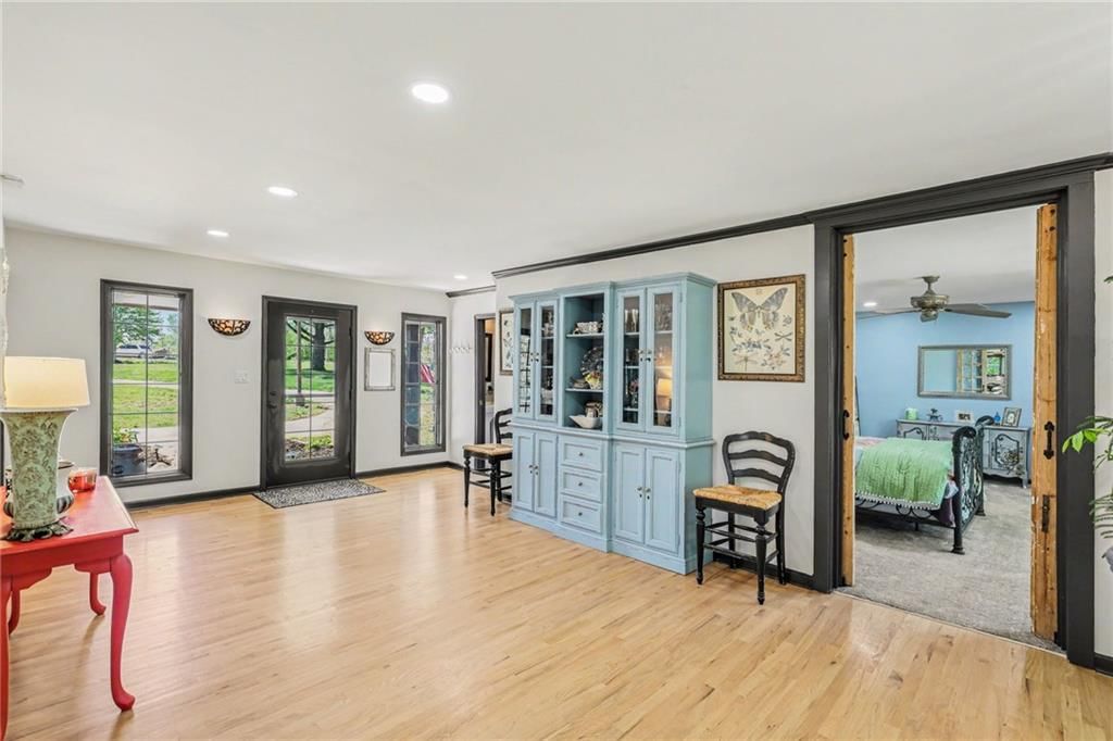 4811 Lees Summit Road — photo 16