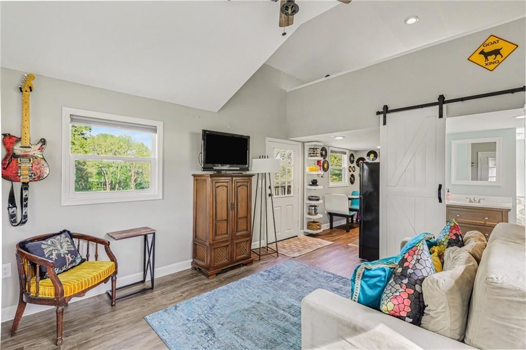 4811 Lees Summit Road — photo 40