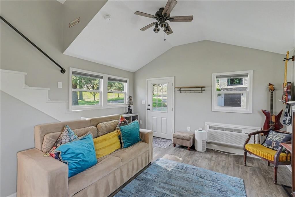 4811 Lees Summit Road — photo 42