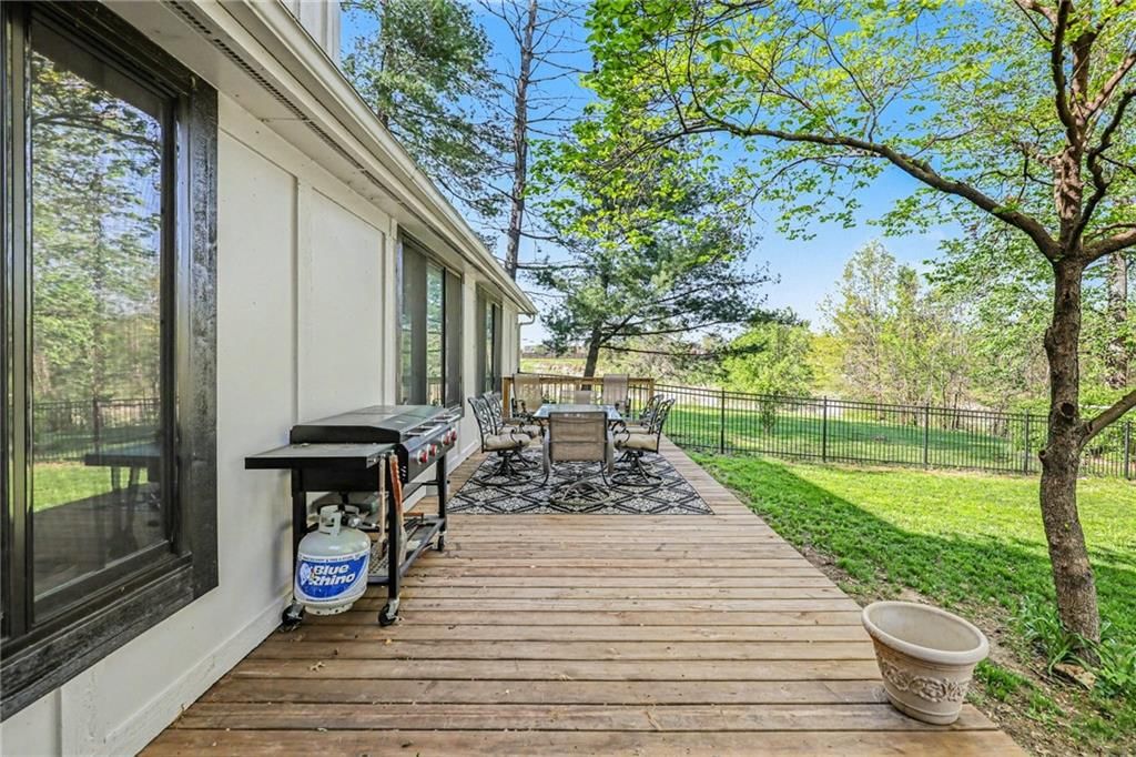 4811 Lees Summit Road — photo 47