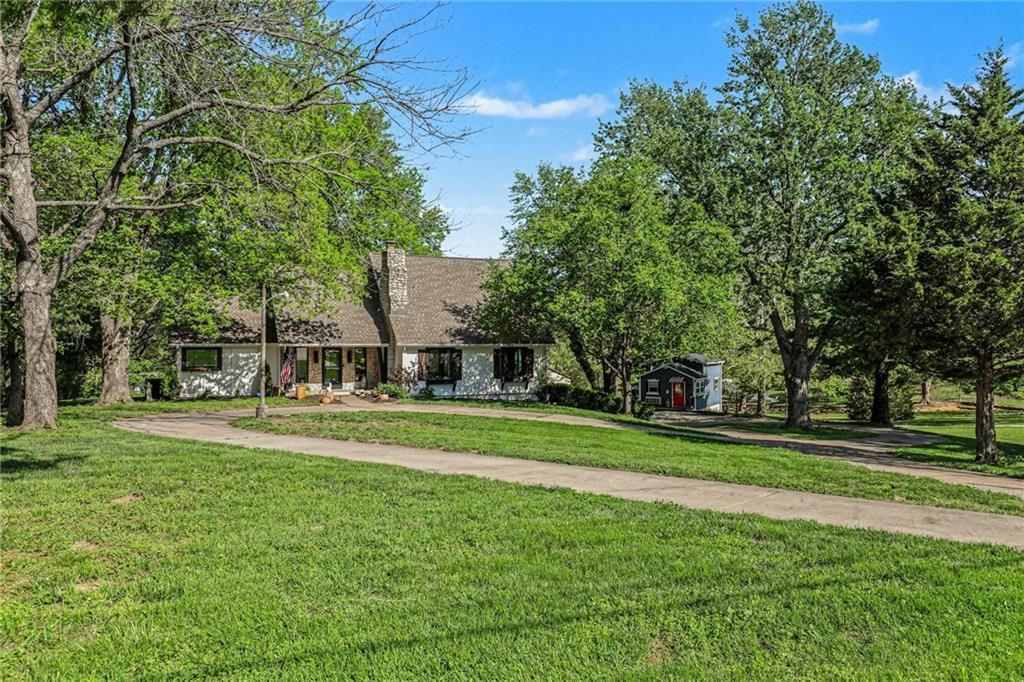 4811 Lees Summit Road — photo 49
