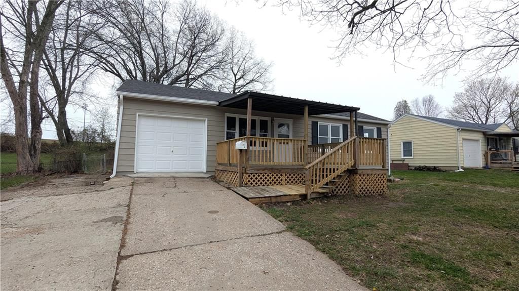 209 N Davidson Avenue — photo 7