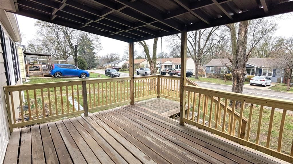 209 N Davidson Avenue — photo 8