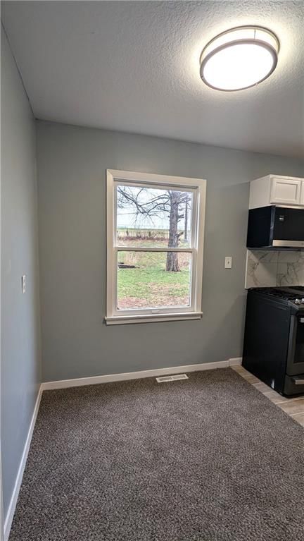 209 N Davidson Avenue — photo 19
