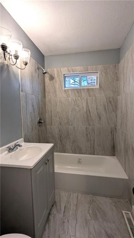 209 N Davidson Avenue — photo 31