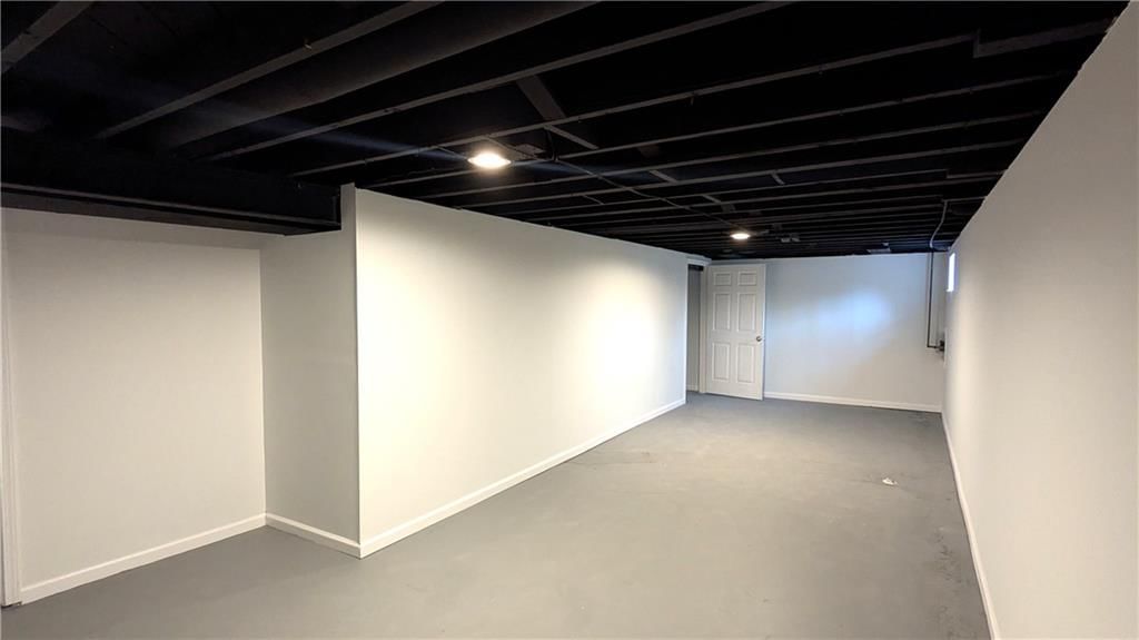209 N Davidson Avenue — photo 44