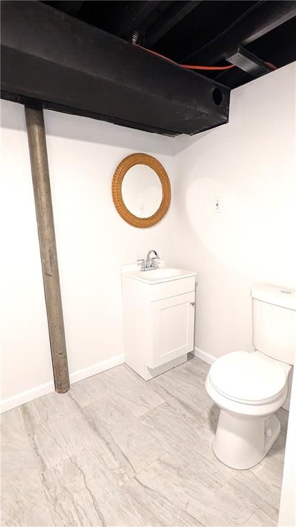 209 N Davidson Avenue — photo 54