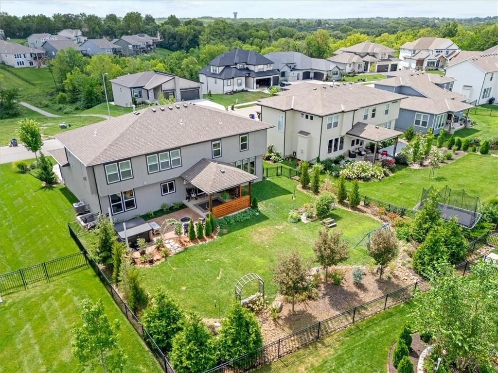 2114 NW Killarney Lane — photo 40